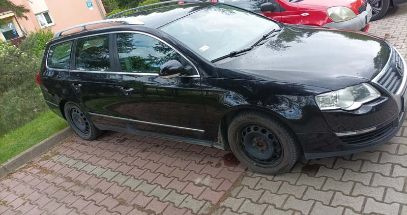 Volkswagen Passat cena 9102 przebieg: 241677, rok produkcji 2006 z Lublin małe 37